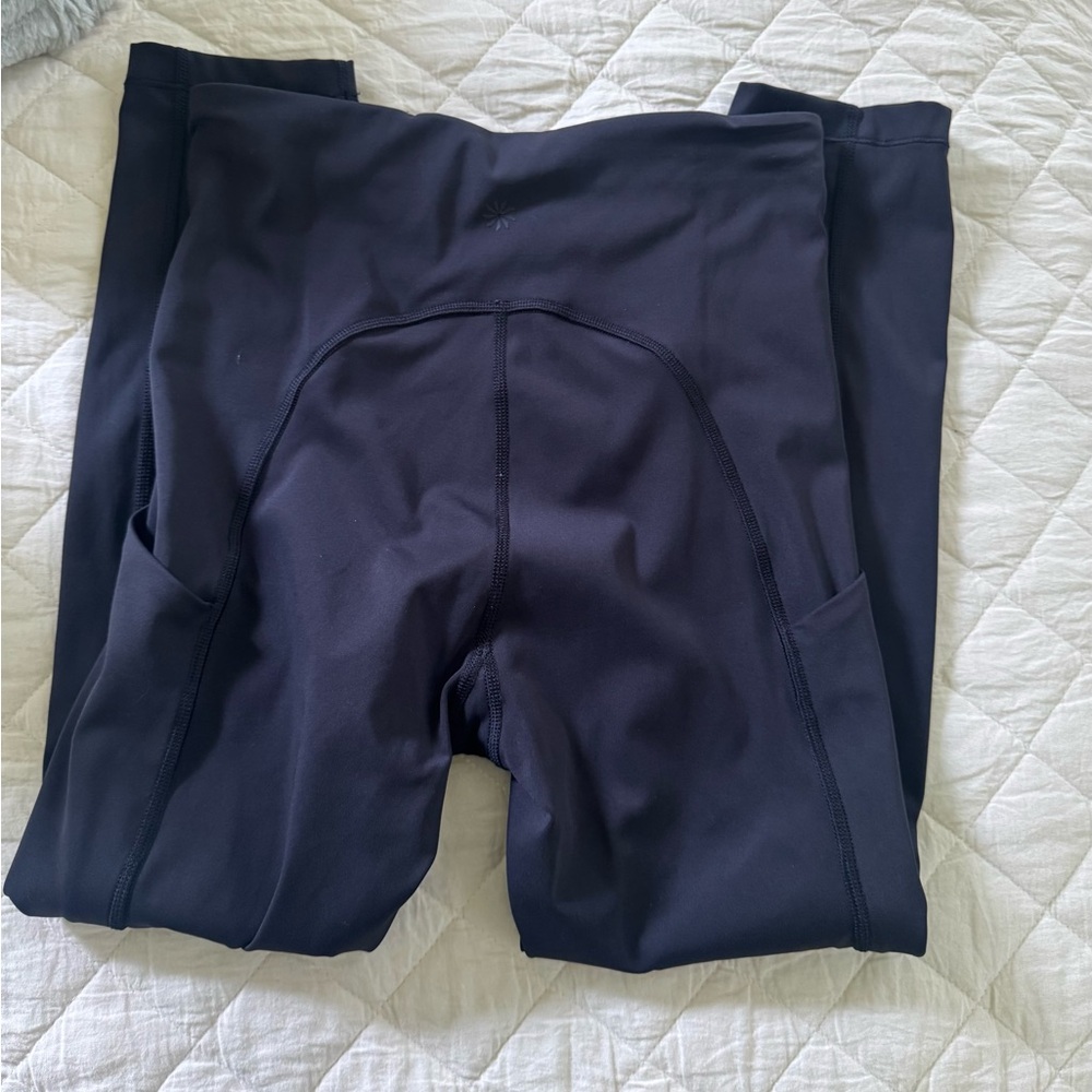 Athleta Stash Pocket Capri Leggings
